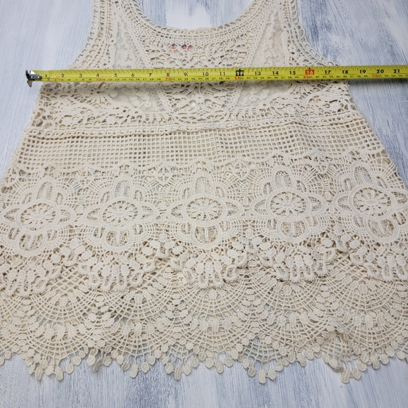 Noelle Knit Boho Chic Crocheted Top Size S/M - Picture 7 of 8
